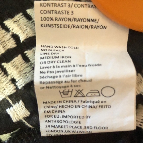 Tiny by Anthropologie size M sleeveless top embroidered black and white - Picture 8 of 9